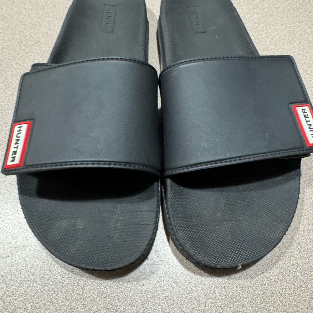 Hunter Charcoal Slide Footwear